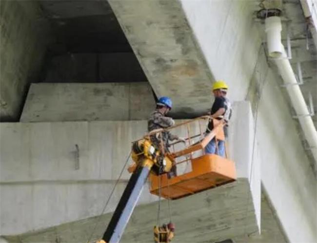 阿勒泰桥梁建设排水系统